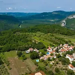 Nyaraló Garibaldi *